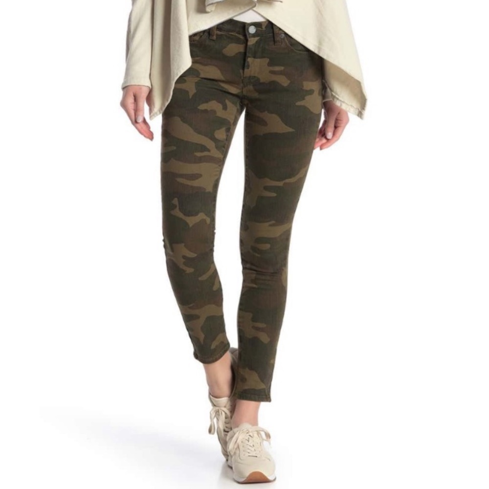 NWT BLANK NYC Reade Camo Crop Skinny Jeans